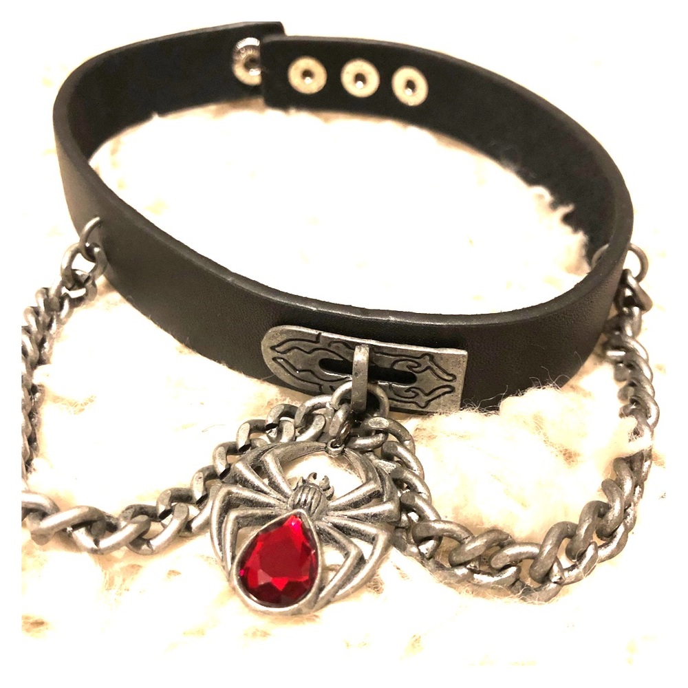 Gothic Spider Choker